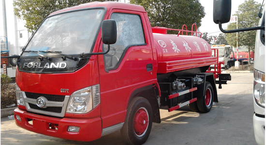 福田灑水車︱5噸灑水車圖片