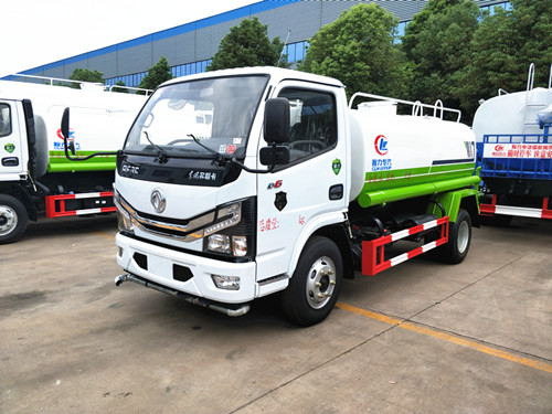 東風多利卡灑水車︱5噸灑水車