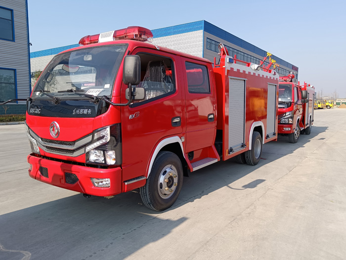 5噸消防灑水車多少錢_消防中隊消防車_2.5-5噸泡沫消防車現(xiàn)車報價