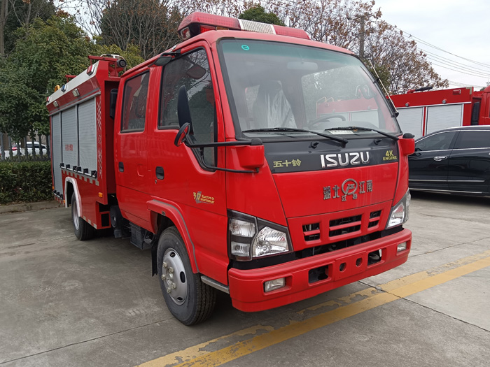 5噸消防灑水車廠家_消防中隊(duì)消防車_2.5-5噸泡沫消防車現(xiàn)車報(bào)價(jià)